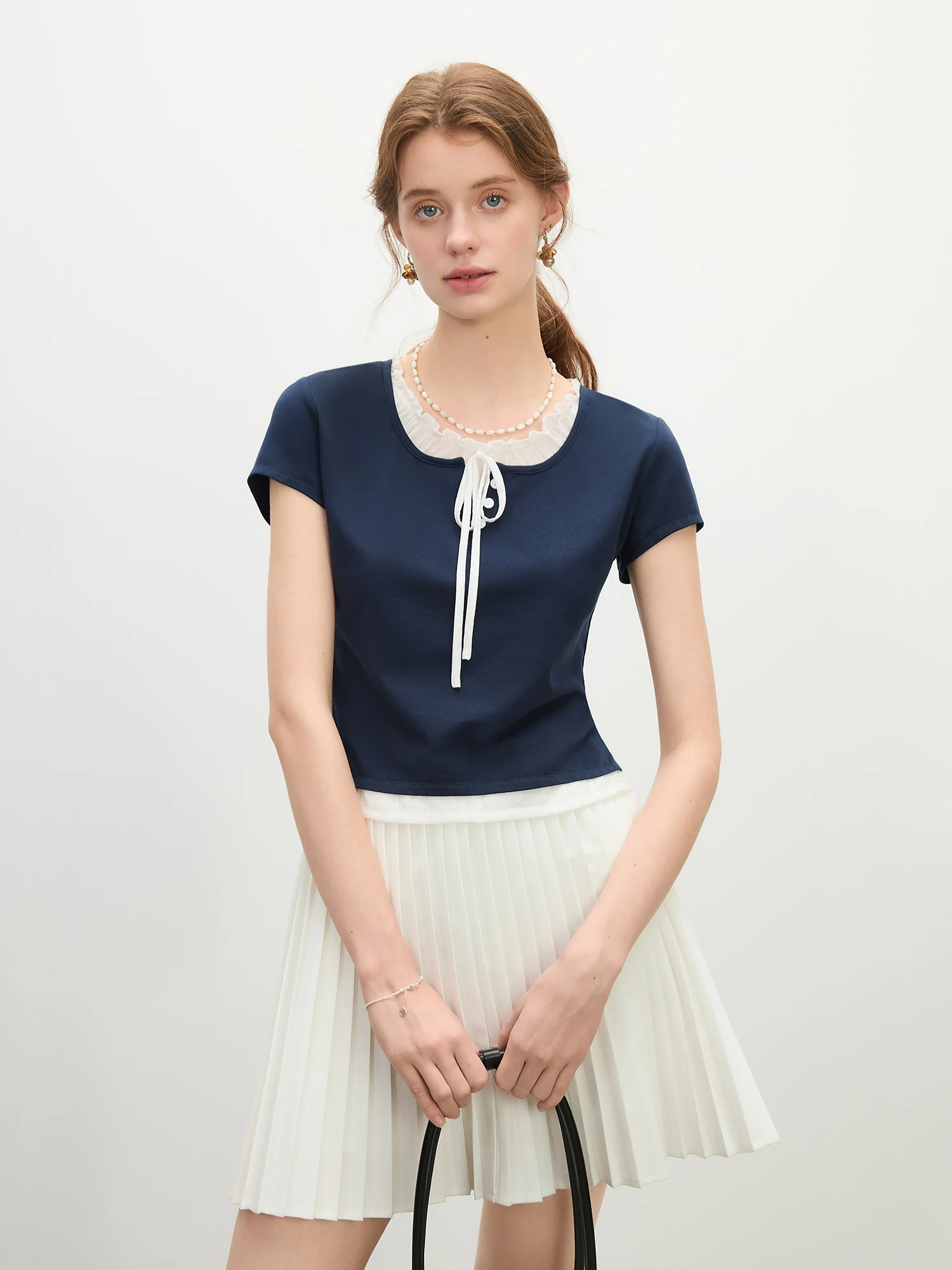 FSLE Sweet Navy Blue Age-reducing Fake Two-piece T-shirt for Women Summer 2025 New Arrival Korean Style Simple Tops 25FS12223