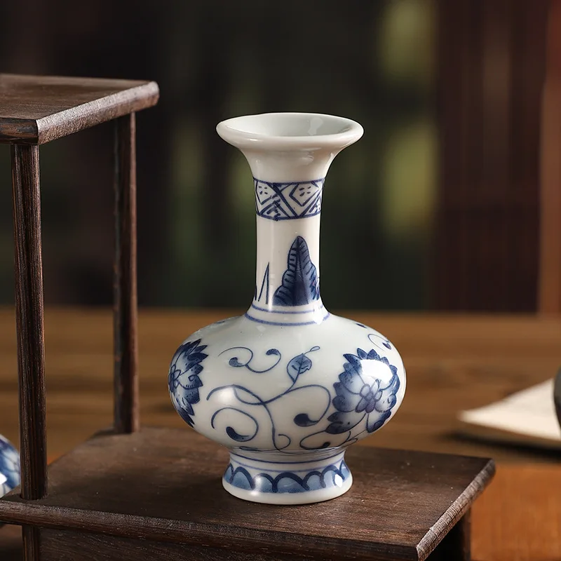 Vintage blaue und weiße kleine Vase Keramik Ornament neue chinesische Heimdekoration Büro Desktop kreative Lieferungen