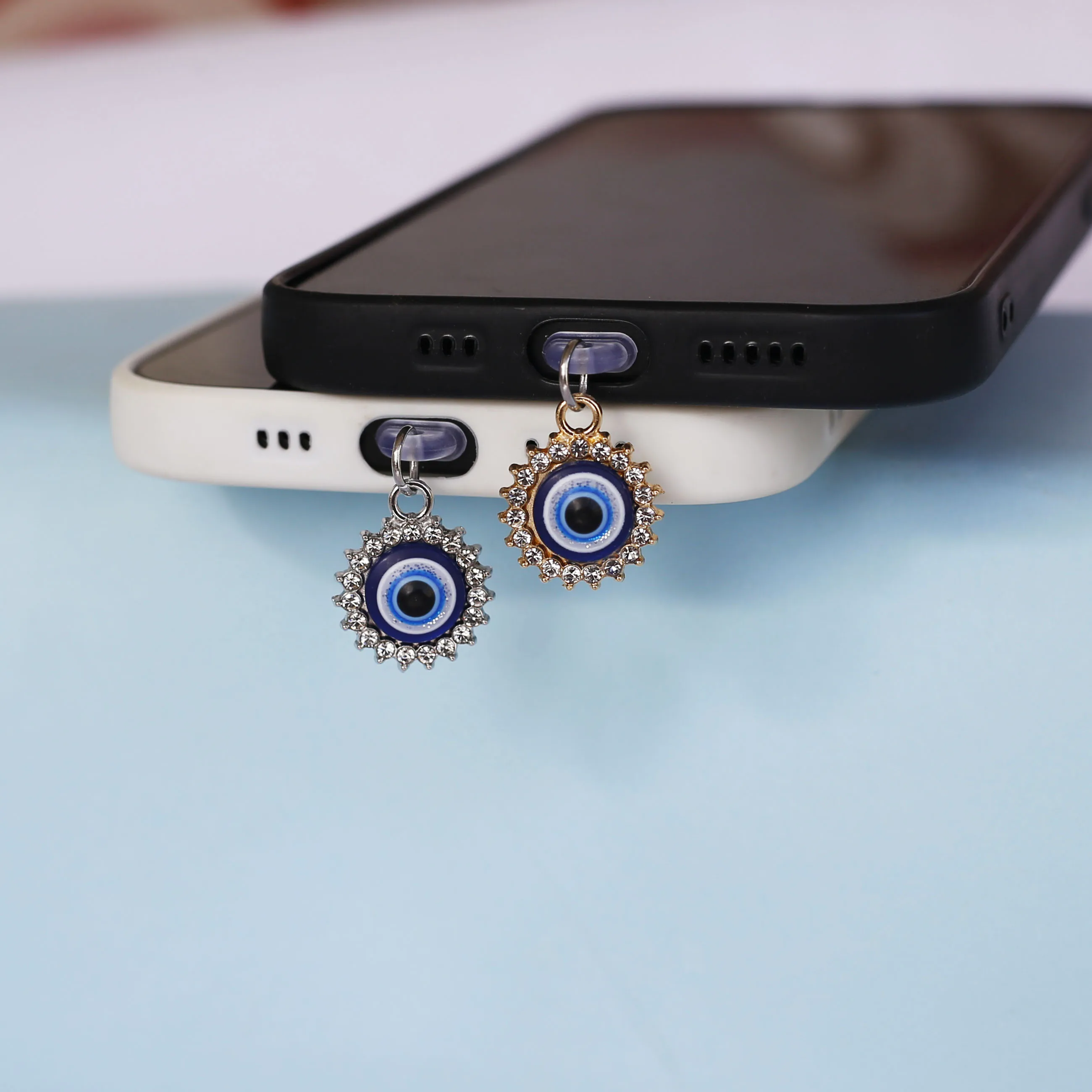 

Mobile Phone Dust Plug Pendant Beautiful Rhinestone Border Devil's Eye Sparkling Accessories Decoration For Iphone Type-c
