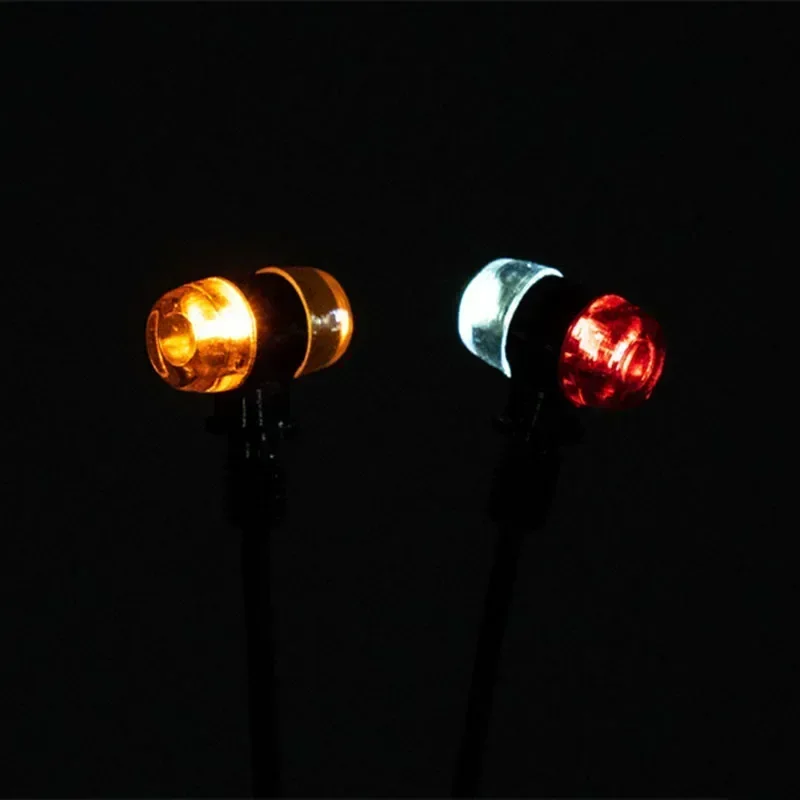 Simulazione LED Due Colori Luce di Posizione per 1/14 Tamiya RC Camion Scania 770S BENZ VOLVO MAN Parti Fai Da Te Giocattoli