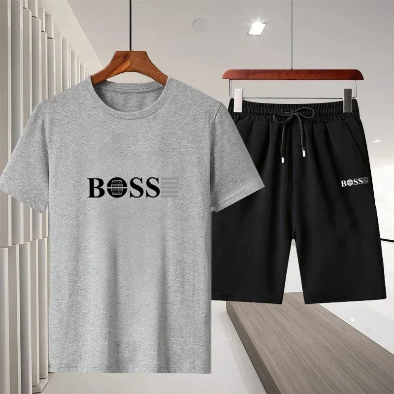 

Summer new men's outdoor fitness jogging breathable short-sleeved T-shirt + casual loose and fashionable shorts 2-piece set