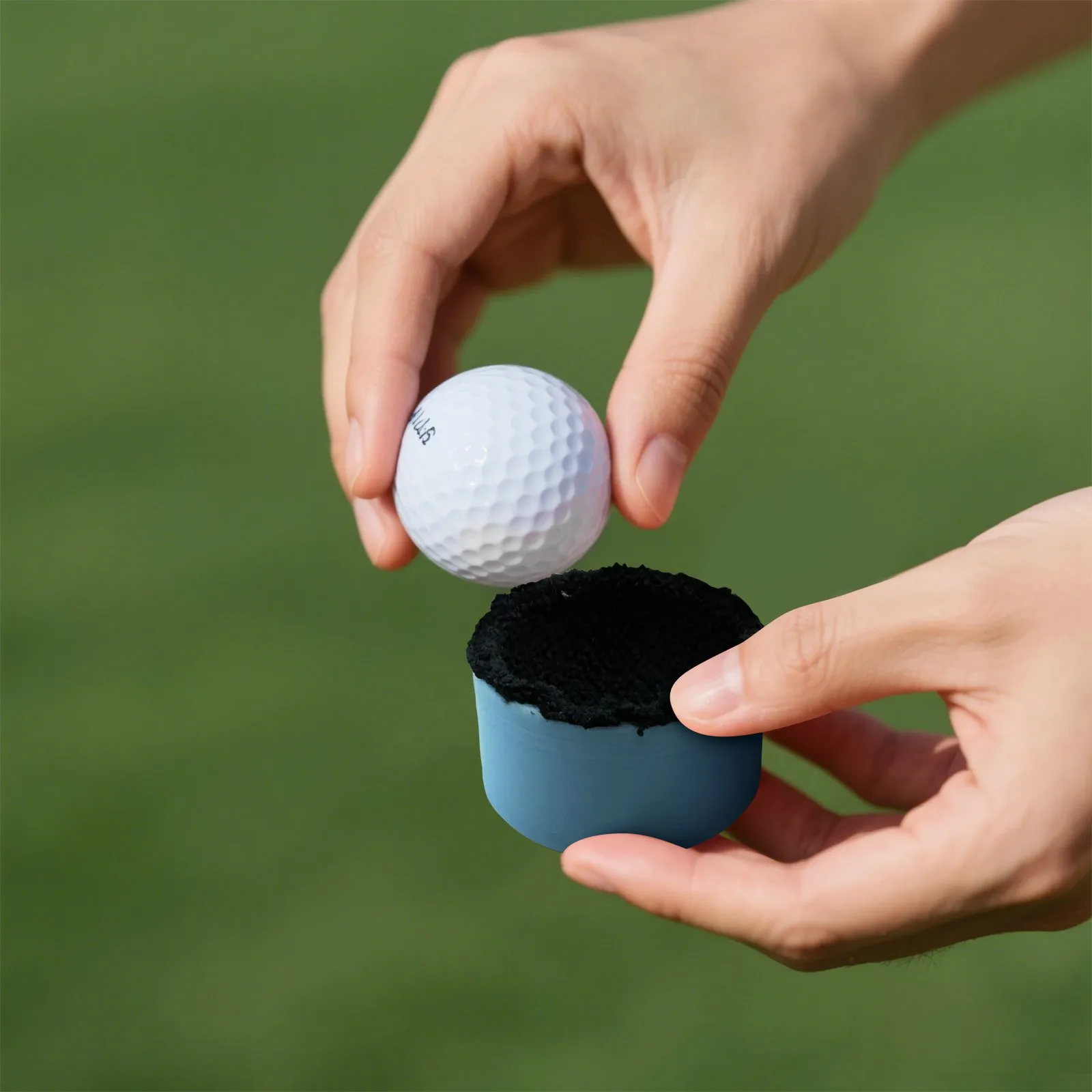 

Magnetic Golf Ball Washer Sturdy Lightweight Portable Golf Ball Cleaner Golf Accessories Gifts For On-course Use