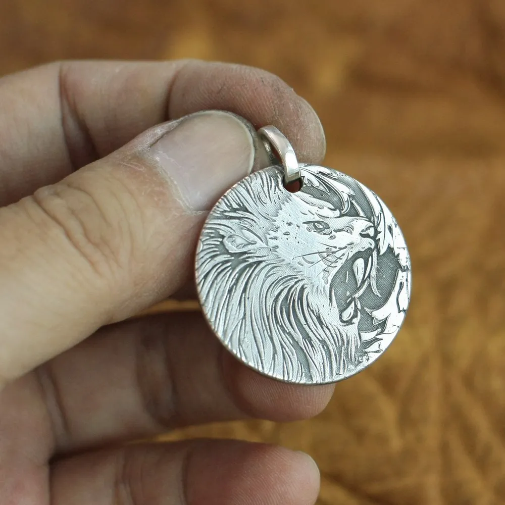 

999 Pure Silver High Details Engraved King of Lion Pendant Biker Punk Jewelry 9X304 Dia. 29mm