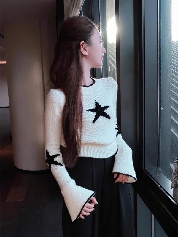 

Autumn Winter Women's Slim Fit Knitted Base irt ort Sle Long Sve Sweet And Spicy Girl Flared Sve Beautiful Top