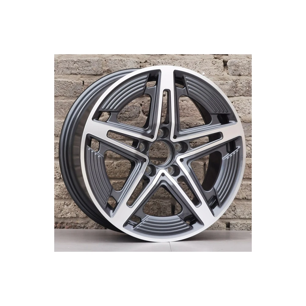 

Rugged and attractive car wheel hub for tool accessories