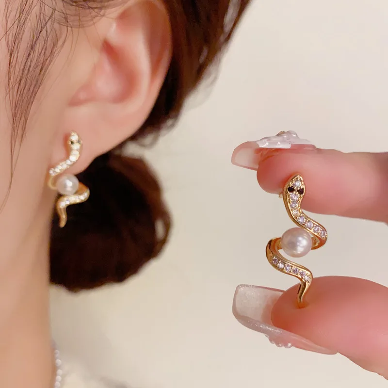 S925 Silver Needle Micro-inlaid Zircon Snake-Shaped Surrounding Pearl Women's Exquisite Fashion Luxury High-end Stud Earrings