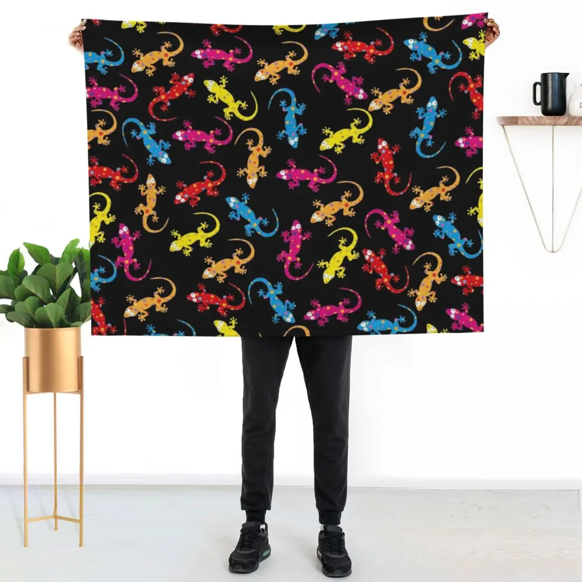 Gecko lizard pattern design Throw Blanket Multi-Purpose sofa bed Decorative Sofa Sofa Quilt Blankets