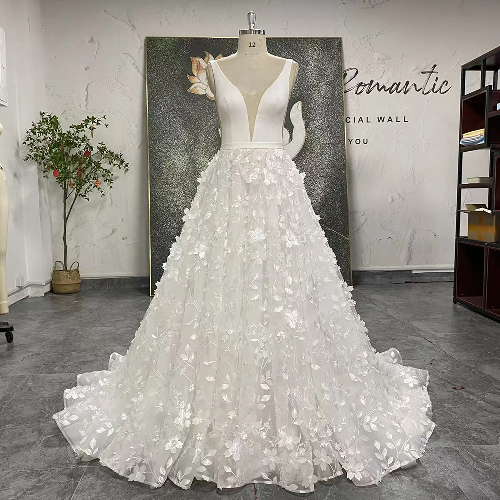 

New Boho Wedding Dress Customized Deep V Neck Sleeveless Lace Applique Tulle A Line Woman Bridal Gown Sweep Train robe de mariée