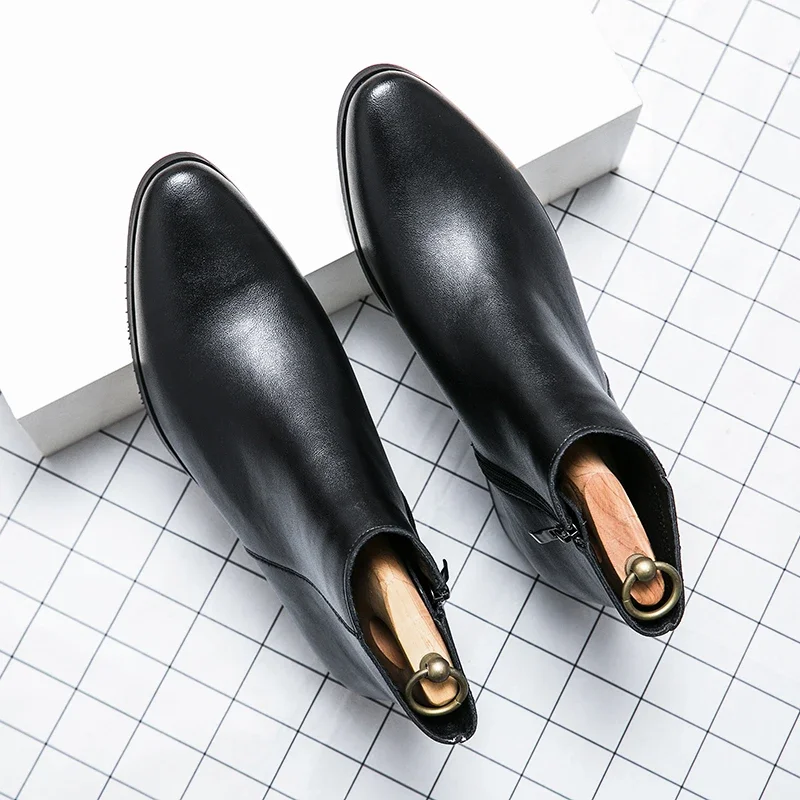 Klassische schwarze Leder-Stiefeletten für Herren und Damen im britischen Stil, Chelsea-Stiefel mit spitzer Zehenpartie, bequeme High-Top-Schuhe – Detail 5