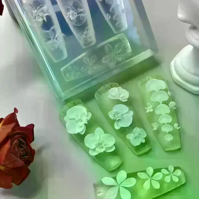 /JCS/Transparent Silicone Nails Mold DIY Nail Art Decorations Phalaenopsis Flower Manicure Templates For Nails Jewelry Crafts 3