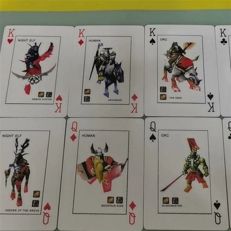 10cm cartoon blade master orc world figure paper card toy kids collection demon hunter craft tarot poke model toy