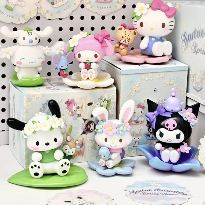 

Sanrio Hello Kitty & Kuromi Flower Series Blind Box Figures, Cute Desktop Decor Collectible Toys, Mystery Box Gift for Fans
