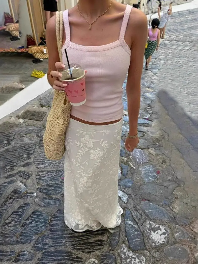 Sexy Low Waist Crochet Slim Fit Skirt Casual Embroidered  Skirt for Young Women Batwing Shape PVC Fabric Leisure Scene