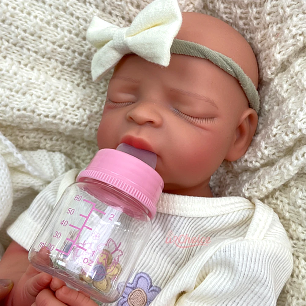 ตุ๊กตาเด็กเกิดใหม่แสนน่ารัก ทำจากซิลิโคนทั้งตัว เหมือนเด็กจริง ให้สัมผัสเหมือนจริง เหมาะสำหรับนักสะสมตุ๊กตาผู้ใหญ่และเป็นของเล่นสำหรับเด็ก