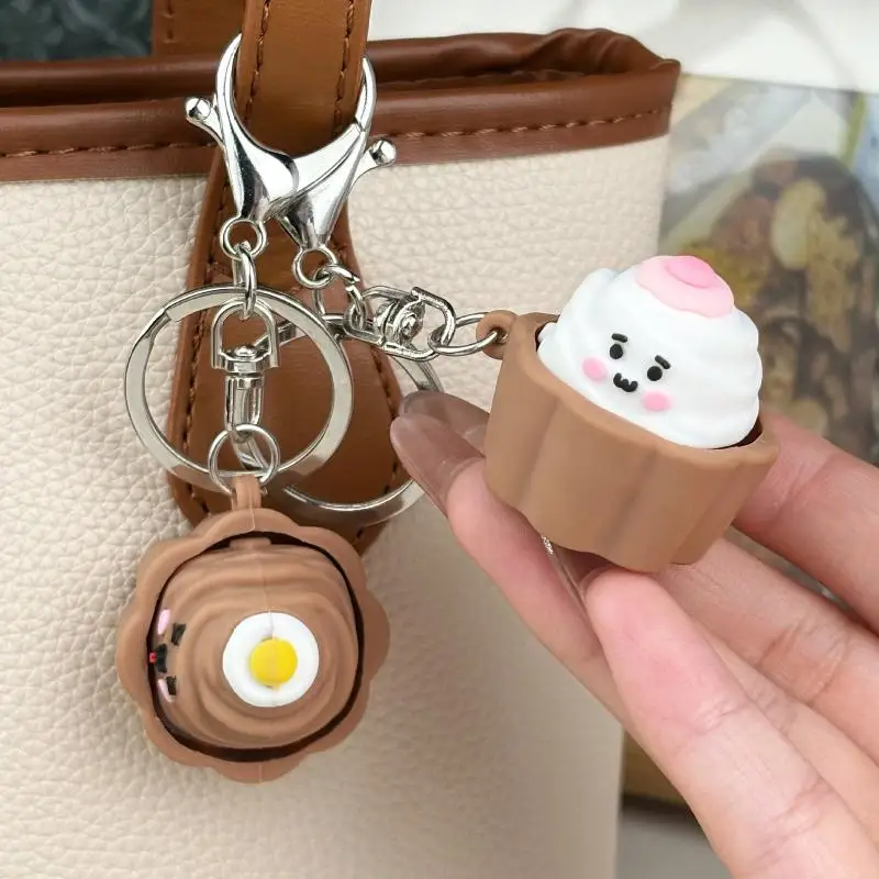 1/2Pcs Mini Cake Button Stress Relief Toy Decompression Food Clicker Keychain Backpack Pendant Creative Gift