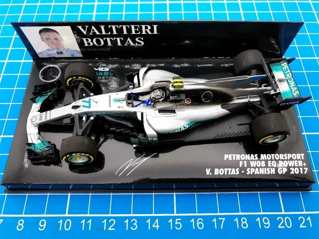 Minichamps-F1 Bottas Spain Simulation Limited Edition, 1:43, F1, W08, 2017, Modèle de voiture en métal, Cadeau jouet