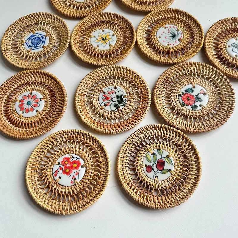 

Vietnam Rattan Woven Cup Mat Tea Pot Pad Non-slip Heat Insulated Dining Table Mat