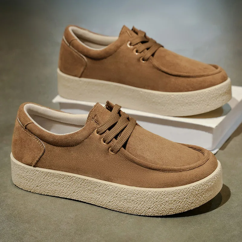 

Осенняя кожаная повседневная обувь для мужчин. Удобная мужская обувь на платформе с низким вырезом. Дизайнерская обувь в стиле ретро на шнуровке. Мужская обувь для скейтборда.