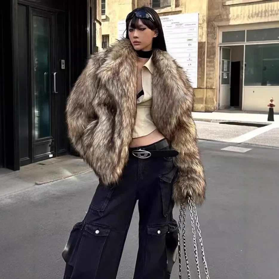 

Female Faux Fur Jacket Luxury Artificial Lady Fur Jacket Coat Oversized Autumn Winter's Women Eco Fur Coat Fluffy Lapel Collar