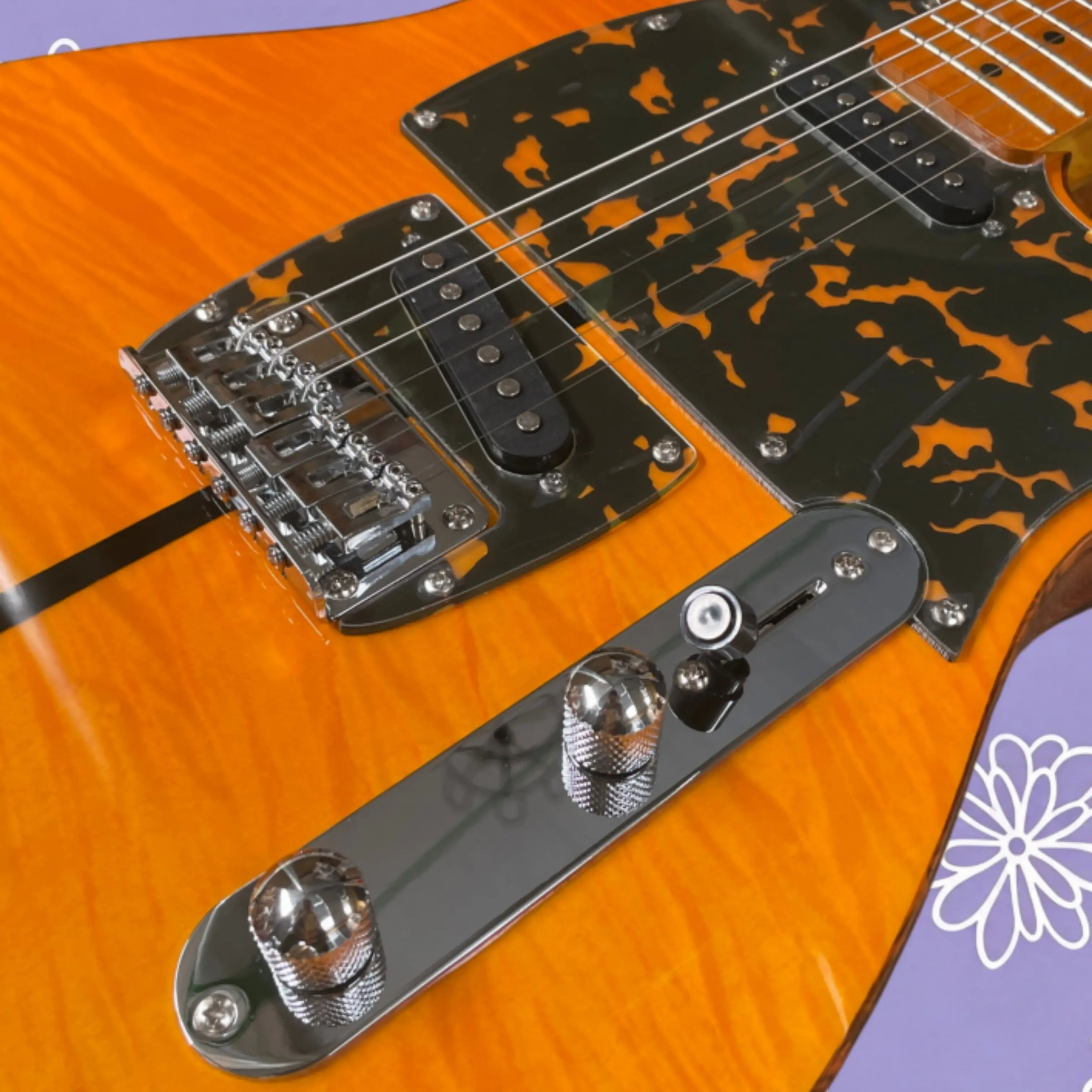 Vintage 6 String Solid Body Electric Guitar, Flame Amber Finish Guitars, Perfect for Stage & Instrument Collectors Guitarra