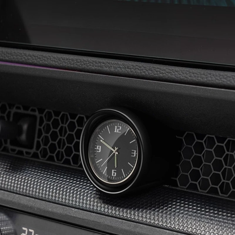 For Honda CR-V 2023-2025: Center Air Vent Quartz Clock - Dashboard Time Display w/Seamless Integration Decorative Accessories