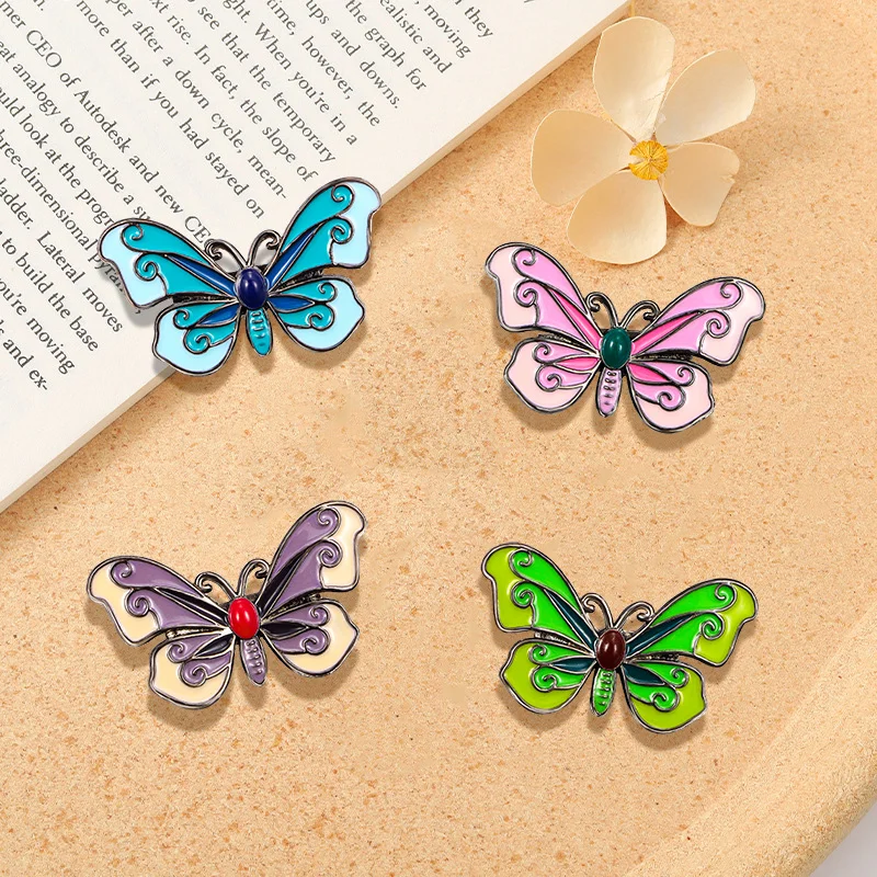 Pretty Colorful Butterfly Theme Pins Pink Blue Purple Green Colors Enamel Insect Brooches Cheap Jewelry Wholesale