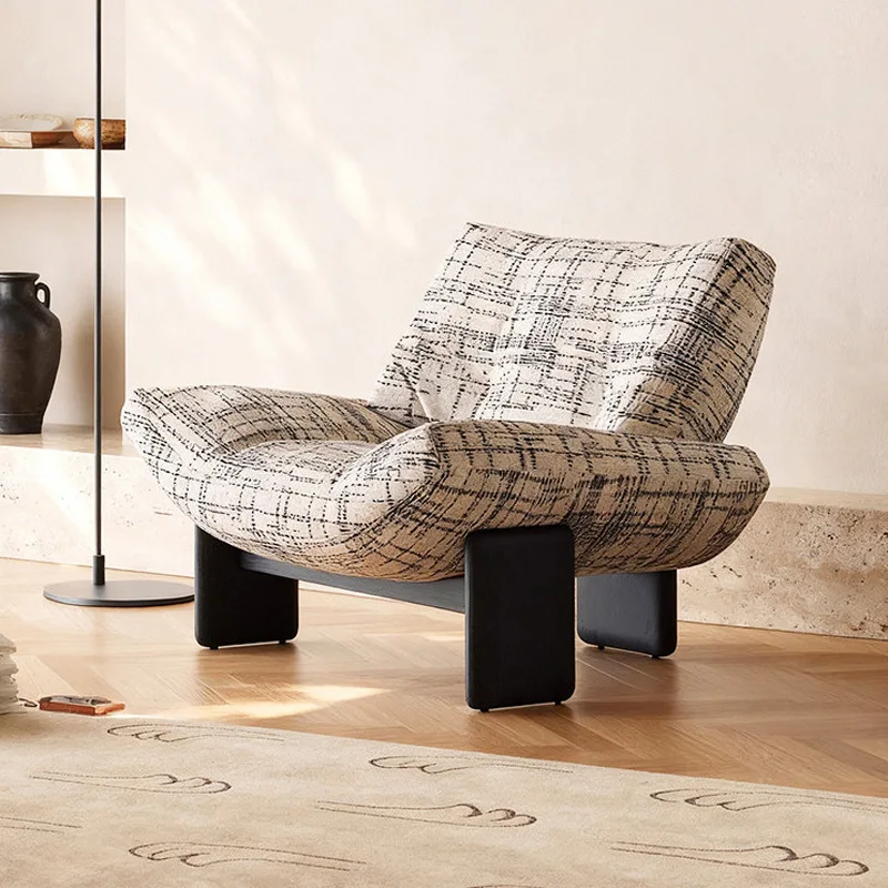 Italian minimalist sofa chair medieval living room fabric lazy recliner Nordic solid wood retro single leisure chair