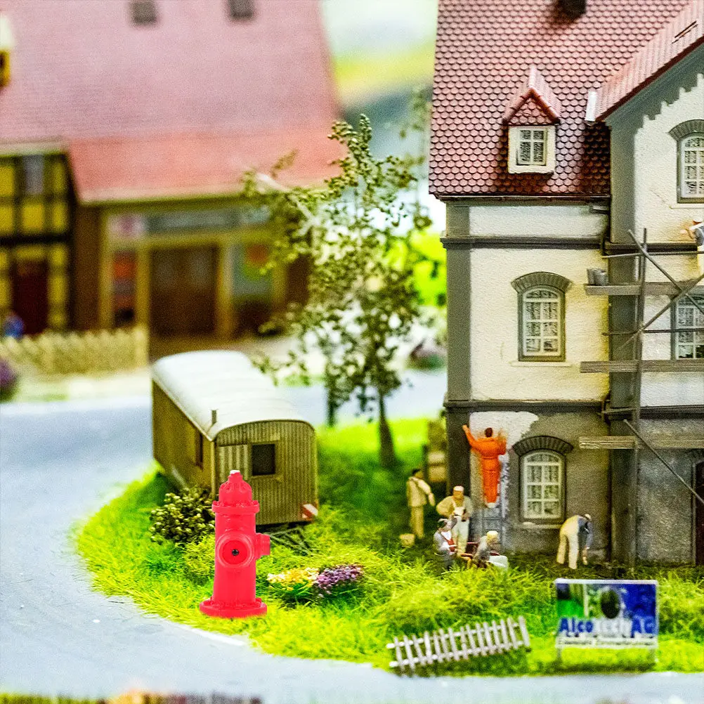 5Pcs Traffic Sign Landscaping Fire Hydrant Statues Resin Craft Simulated Small Fire Hydrant Decor Desktop Sand Table