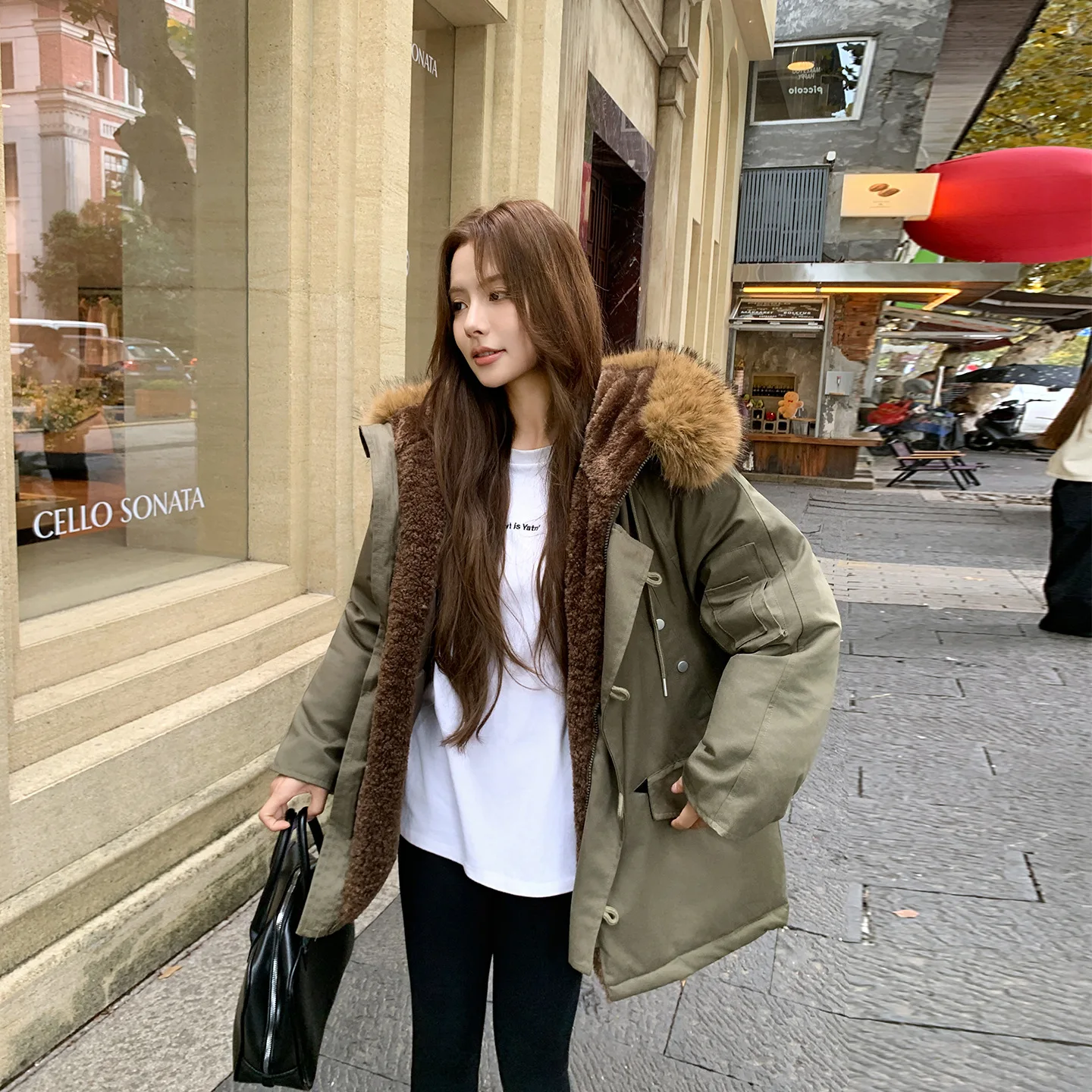 

New Thick Women's Winter Fashion Jacket Parkas Down Cotton Jacket Casual Long Coat Wool Liner Warm Hooded Parkas Outwear