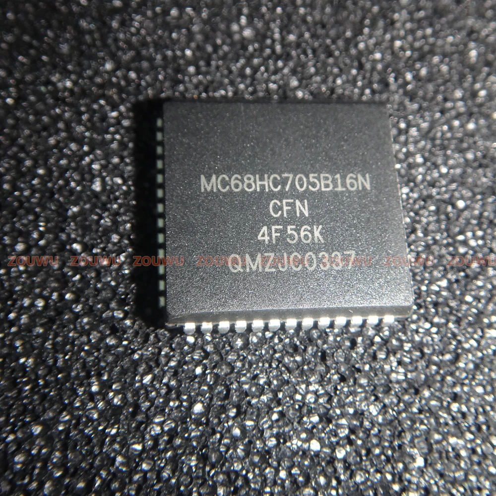 

1PCS~5PCS/LOT MC68HC705B16NCFN MC68HC705B16N PLCC-52 100% original authentic