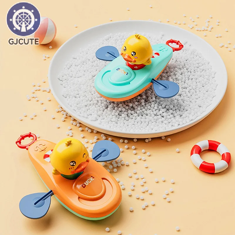 1Pcs Classic Water Toy Cute Cartoon Duck Bath Props Back Rowing Boat Baby Bathing Swim Duck Chain Clockwork Toys For Children