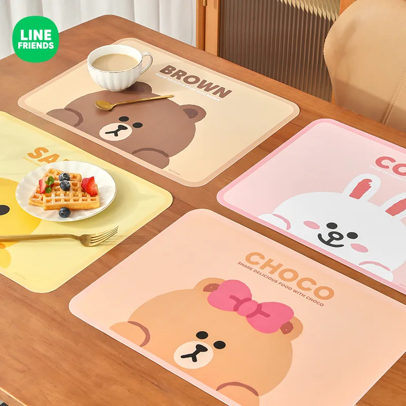 Brown pelúcia isolamento tapete para crianças, tapete estilo kawaii com design dos desenhos animados, para a mesa do almoço e decoração de casa