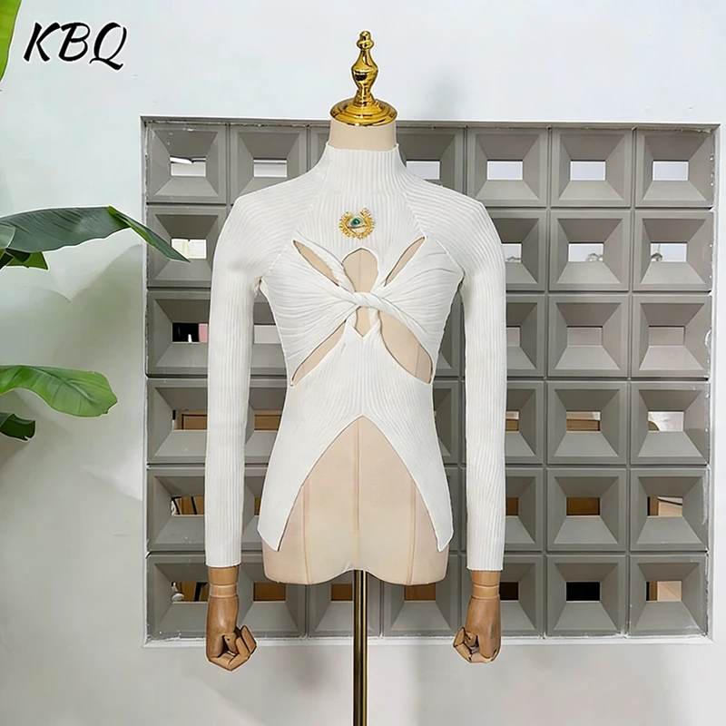 

KBQ Solid Hollow Out Slimming Sweater Fror Women Stand Collar Long Sleeve Metal Decoration Knitting Sweaters Female Fashion New