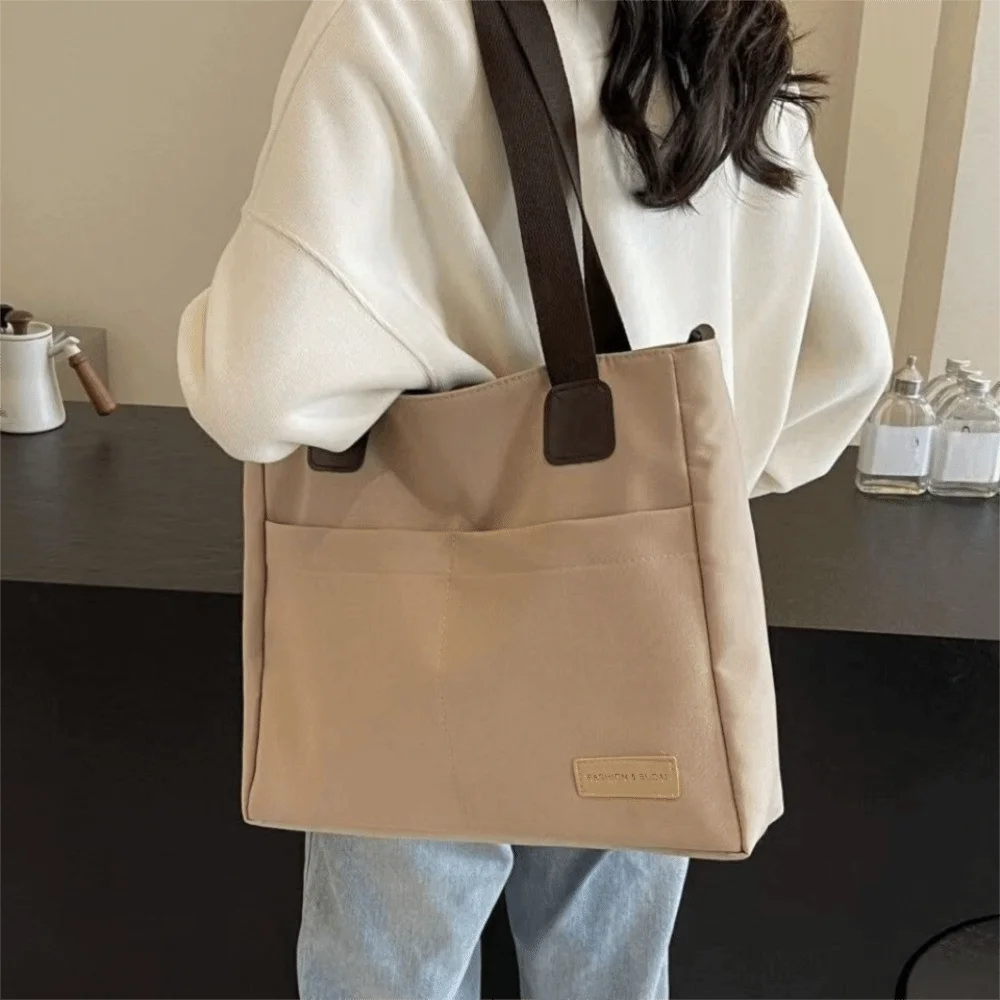 

Practical Portable Multi-Pocket Tote Bag Thickened Polyester Travel Shoulder Bag with Shoulder Strap Simple Work Bag School Use