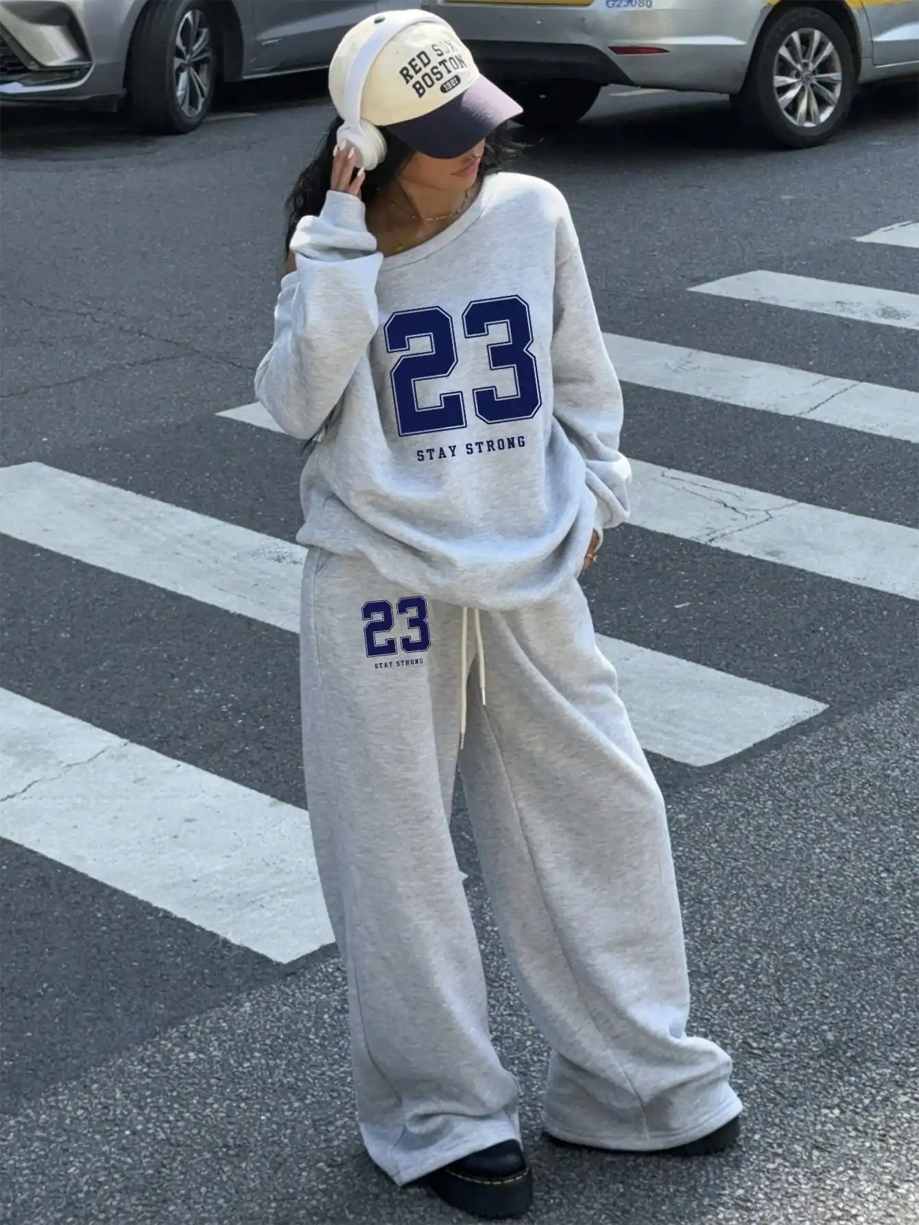 

2pcs Plus Size Women NYC Loose Fit Wide Neck Off Shoulder Sweatshirt And Wide Leg Thermal Lined Sweatpants Set, Suitable For