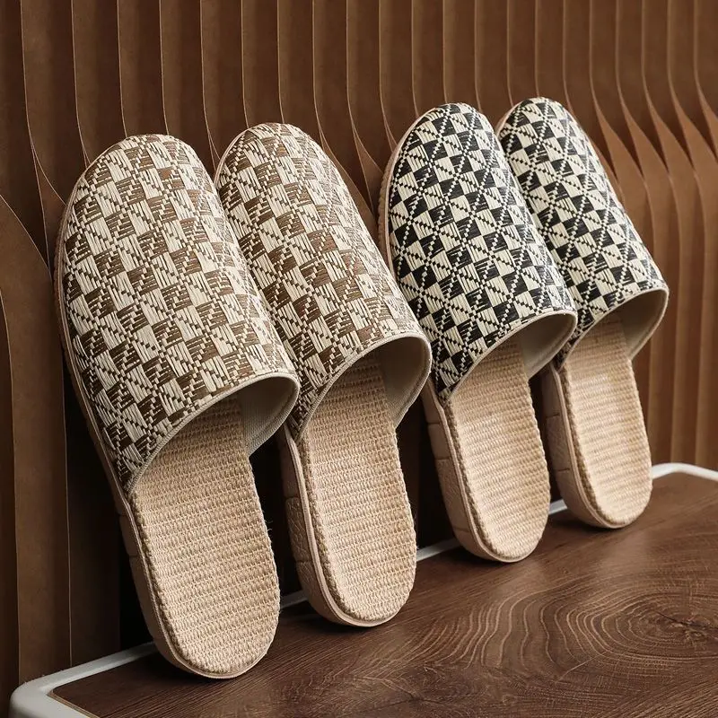 Breathable Linen Summer Slippers for Couples Non-Slip Indoor House Shoes with Closed Toe Quiet and Comfortable Home Wear