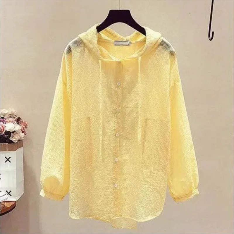 سترة نسائية النسخة الكورية من معطف قميص نسائي صيفي بأكمام طويلة ورقيق وفضفاض ورقيق على الموضة