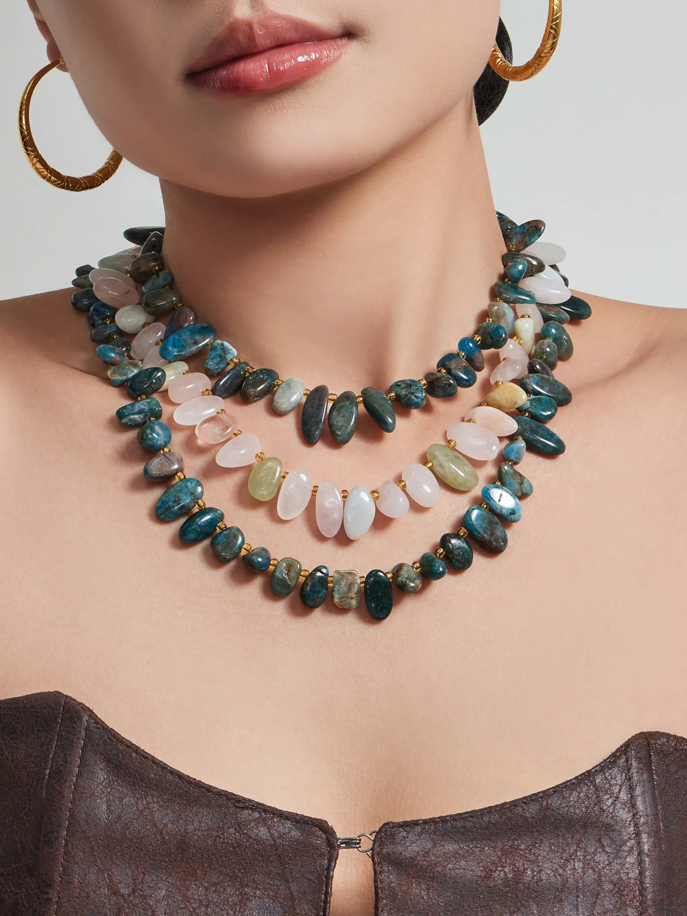 Mehrfarbige Unregelmäßige Naturstein-Perlenkette Damen-Halsketten Edelstahl-Charm-Choker Bankett-Schmuck Großhandel – Detail 7