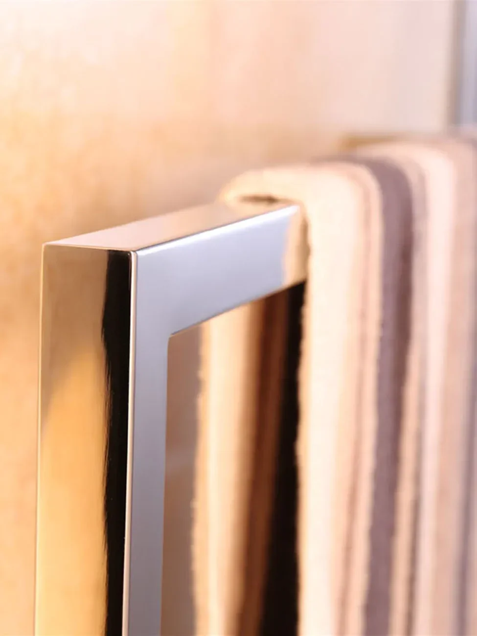 

Heated Towel Rack Electric Heated Towel Rack Customized Thermostatic Towel Rack Hot sales