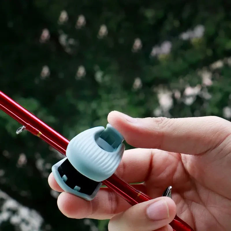 

Fishing Rod Holder Clip Non-Slip Ball Retaining Clip Rod Holder Protector Anti-Drop Fishing Gear Protective Sleeve for Travel