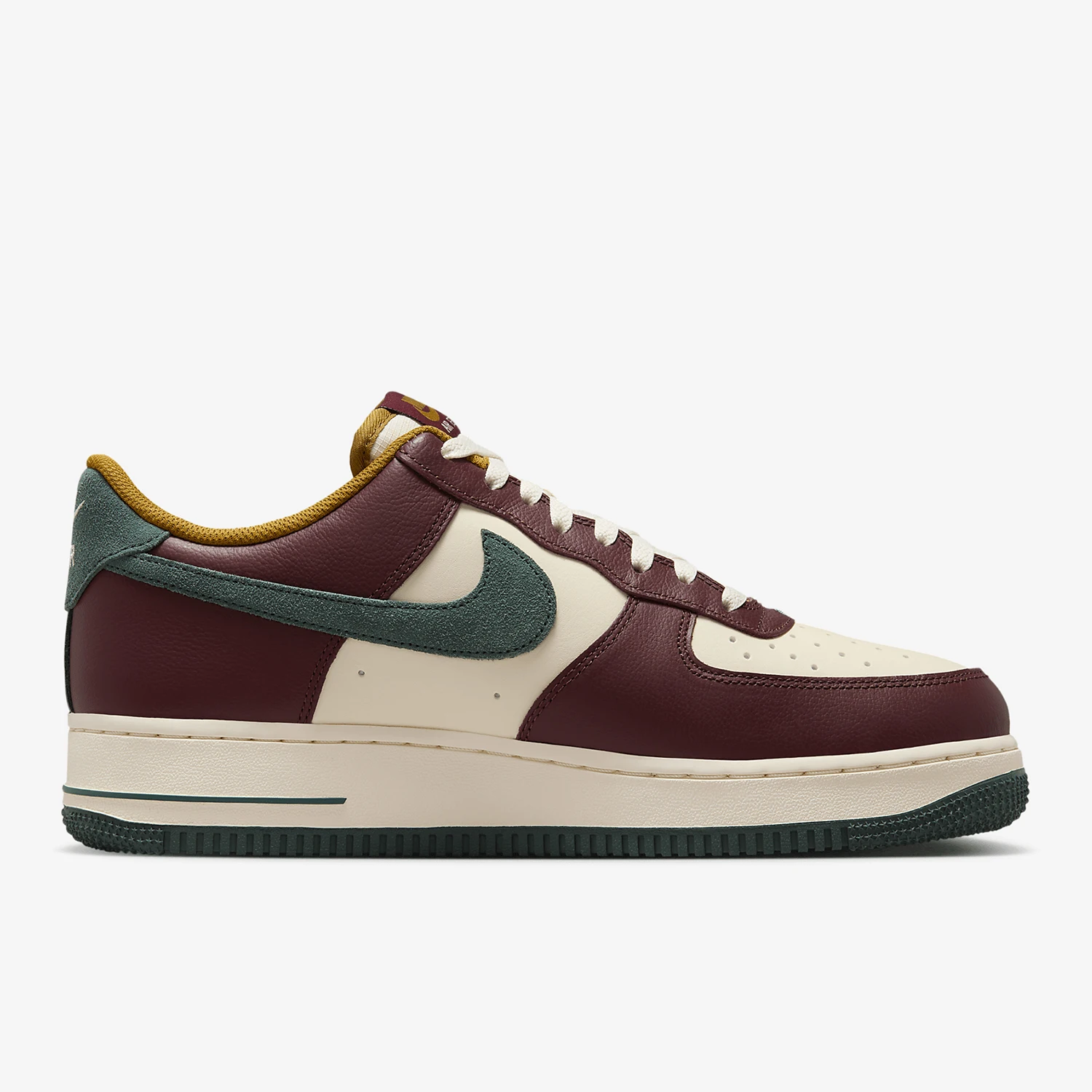 Nike ของแท้อย่างเป็นทางการ AIR - Men'S Shoes Nike Air Force บทวิจารณ์และราคา