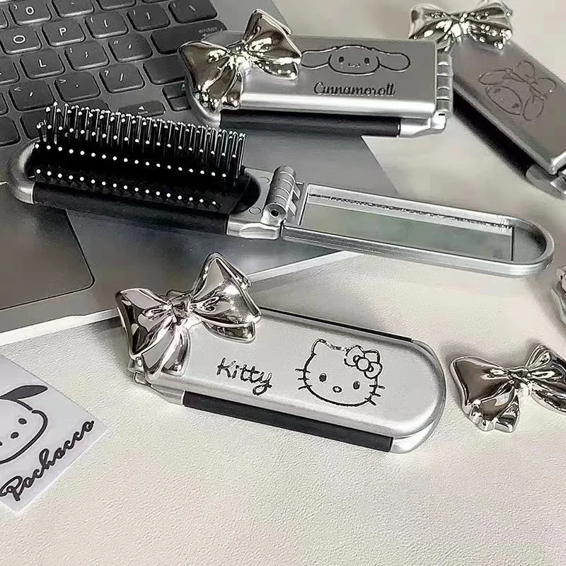 Kawaii Hello Kitty Sanrio Anime Vouwen Haar Kam Spiegel Y 2K Dual Purpose Draagbare Reisstudent Meisjes Make-Up Spiegel Geschenken