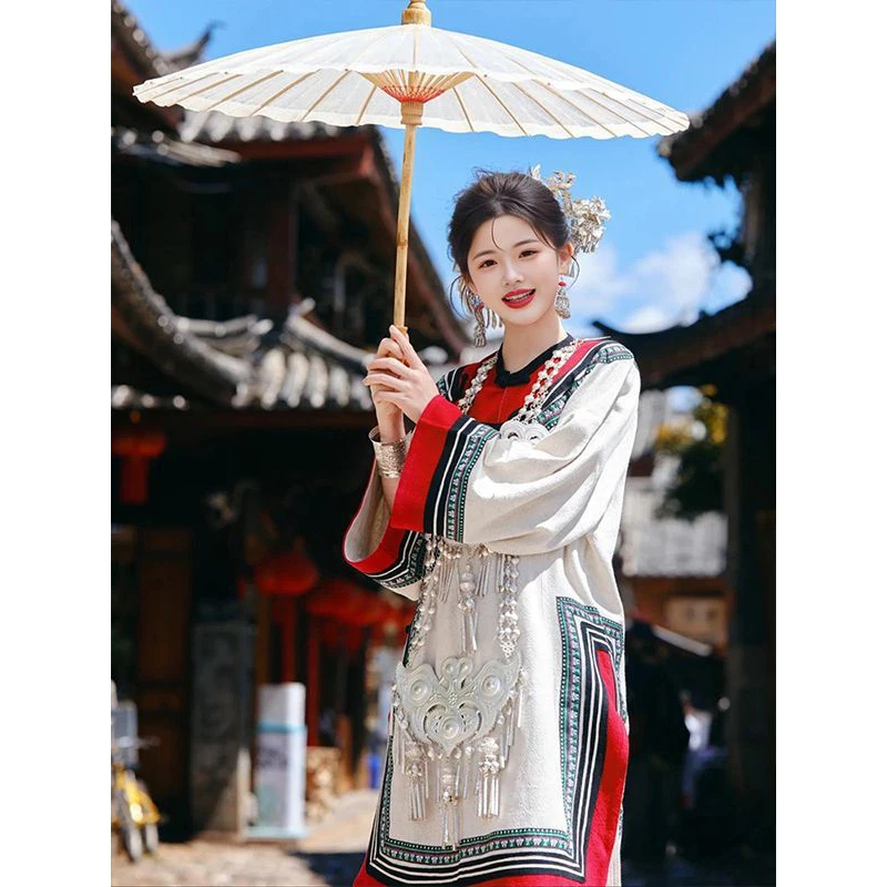 ملابس الرقص الصينية 2026 التقليدية العرقية خمر السفر التصوير مياو الأقلية صورة تبادل لاطلاق النار فستان أحمر مرحلة الحفلات #5