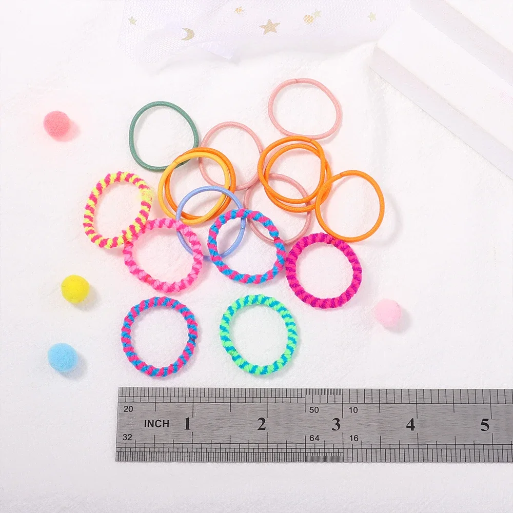 Neue 100 teile/los Haar bänder Mädchen Süßigkeiten Farbe elastisches Gummiband Haarband Kind Baby Stirnband Scrunchie Zubehör für Haare