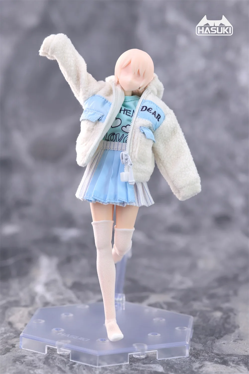 HASUKI CS004 1/12 Scale Female Lamb Fleece Clothing Set Fit for 6'' SHF Action Figure