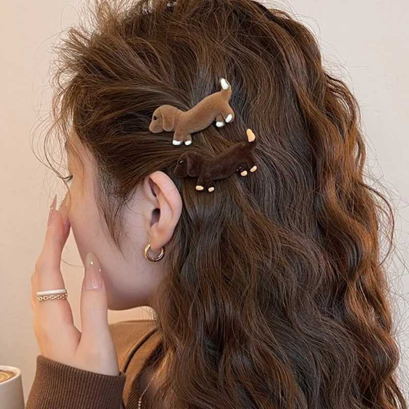 

Коричневые заколки для волос в виде щенков для женщин, бархатные забавные боковые заколки, заколки для челки, милые мультяшные животные, повседневные аксессуары для волос