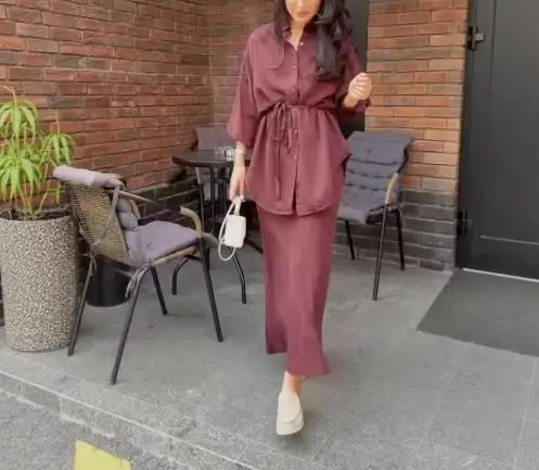 

Autumn 2025 New Women's Casual Solid Color Lapel Button Long Sleeved Shirt and High Waisted Fish Tail Wrapped Denim Skirt Set