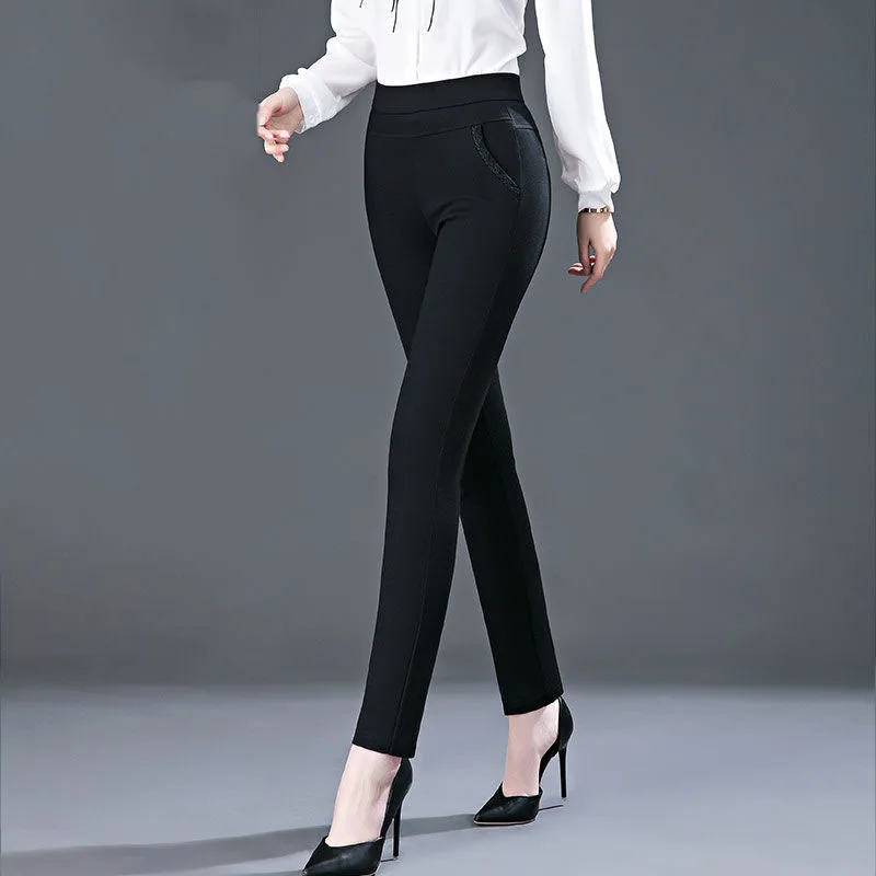 Рисунок 5 - Брюки женские прямые на молнии