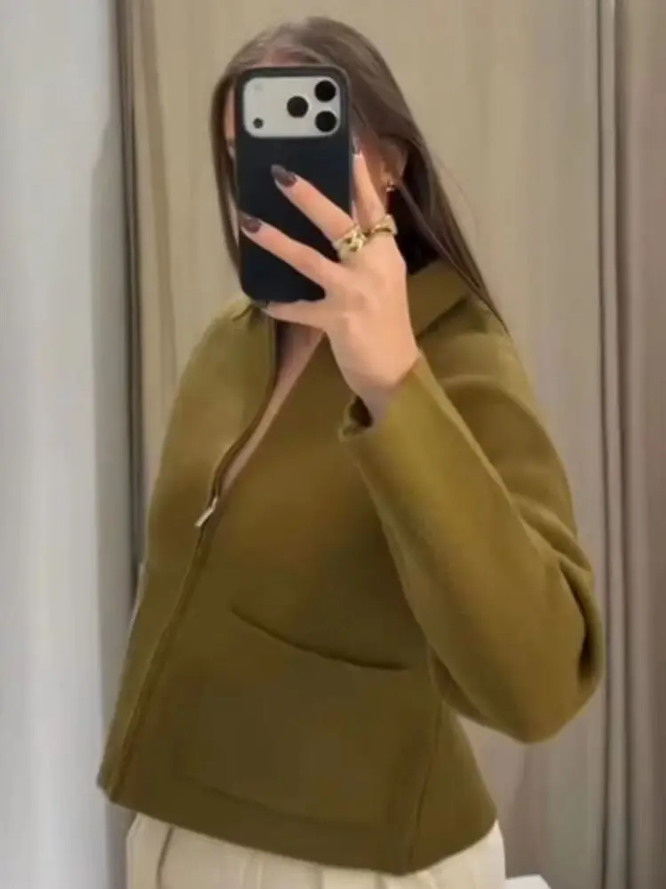 

HH Women Autumn Fashion Long Sleeve Pockets Knitted Jacket Women High Street Casual Zipper Solid Turn-down Collar Sweater