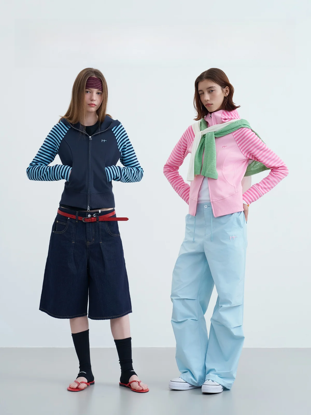 

Riverstone plus Women's Slim Fit Embroidered Patchwork Hoodie ort Casual Cardigan Jaet Cotton Polyester Blend Long Sve